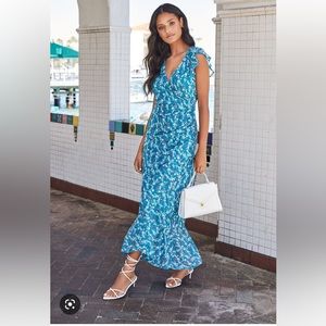 NWT VICI watchtower floral touched midi dress faux wrap style